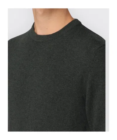 Woolrich Logo Embroidered Crewneck Jumper In Black