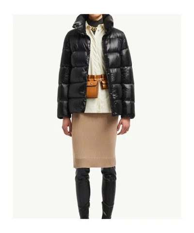 Moncler Cochevis Short Down Jacket In Black