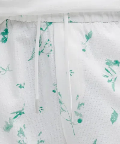 Lululemon Abc Wovenair Pull-on Short 5"