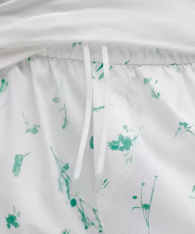 Lululemon Abc Wovenair Pull-on Short 7"