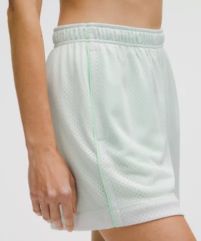 Lululemon Double-layered Mesh Mid-rise Short 5"