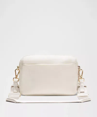 Lululemon Everywhere Crossbody 3l Large