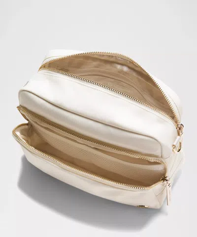 Lululemon Everywhere Crossbody 3l Large
