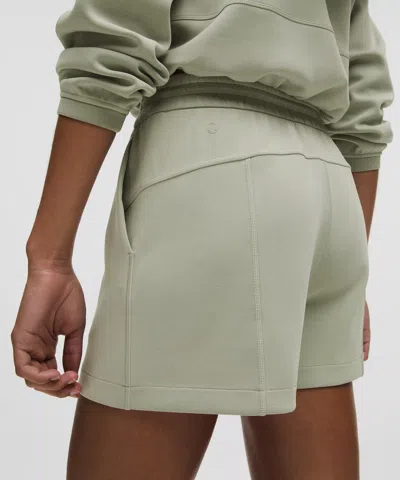 Lululemon Softstreme High-rise Short 4"