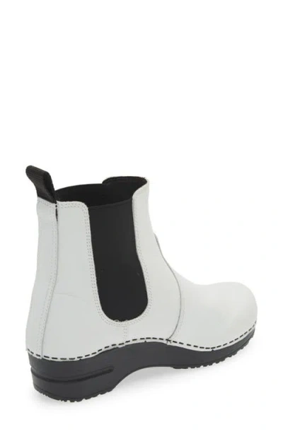 Sanita Aalbek Chelsea Boot