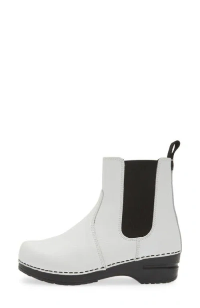 Sanita Aalbek Chelsea Boot