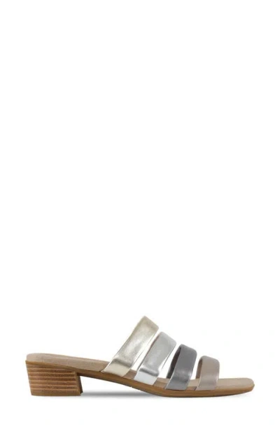 Munro Adrianne Sandal