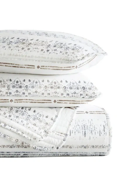 Homespun Pattern Reversible Quilt & Sham Set