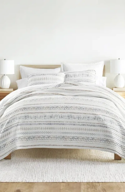 Homespun Pattern Reversible Quilt & Sham Set