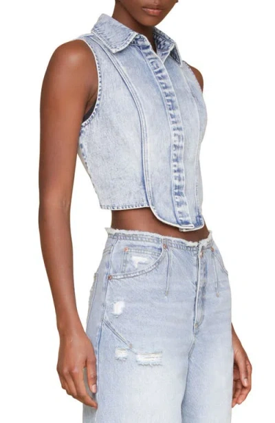 Avec Les Filles Sleeveless Tuxedo Crop Denim Shirt In Blue