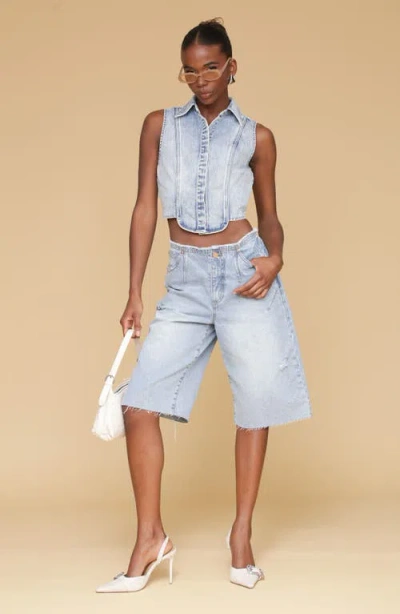 Avec Les Filles Sleeveless Tuxedo Crop Denim Shirt In Blue