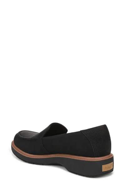 Dr. Scholl's Calm Down Loafer