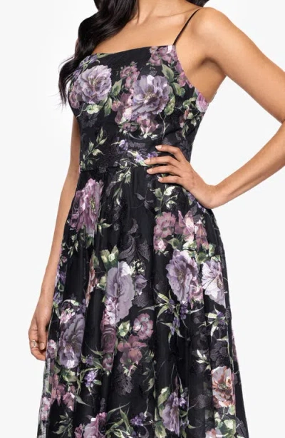 Betsy & Adam Print Embroidered Sleeveless Gown In Black