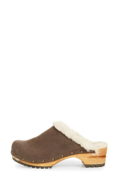 Sanita Hese Genuine Shealing Lined Clog