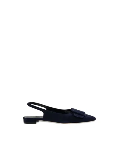 Manolo Blahnik Maylura Flat Pumps In Black