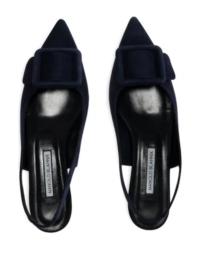 Manolo Blahnik Maylura Flat Pumps In Black