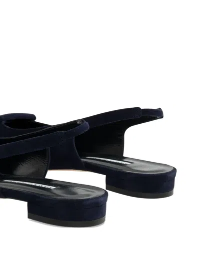 Manolo Blahnik Maylura Flat Pumps In Black