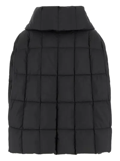 Ienki Ienki Nylon Padded Down Jacket In Black