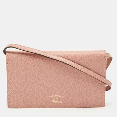 Pre-owned Gucci Pink Leather Swing Wallet On Strap