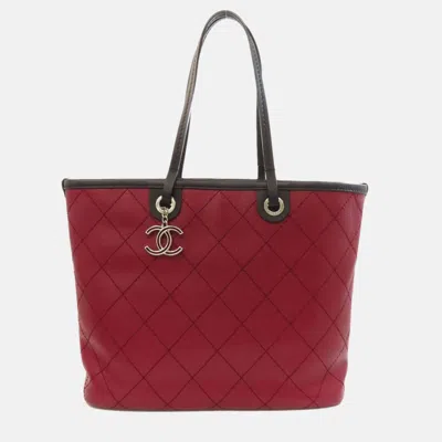 Pre-owned Chanel On The Road Tote Bag Grained Calfskin In Black