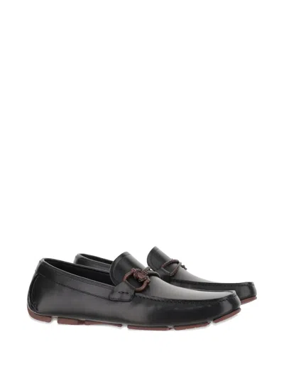 Ferragamo Gancini-detail Leather Loafers In Black