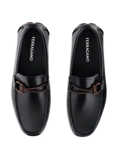 Ferragamo Gancini-detail Leather Loafers In Black