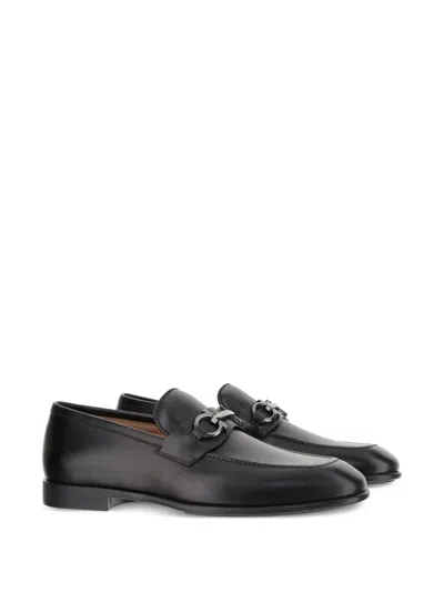 Ferragamo Black Gancini Casual Business Shoes In Black