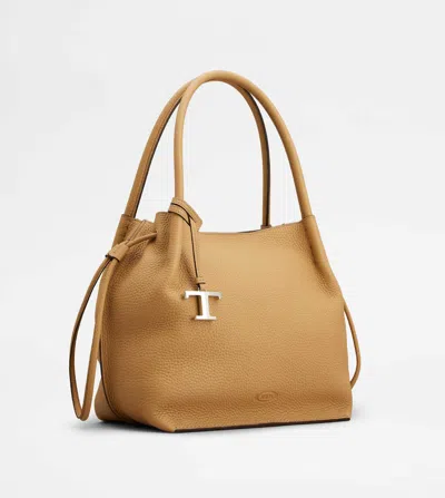 Tod's Logo-detailed Shoulder Bag