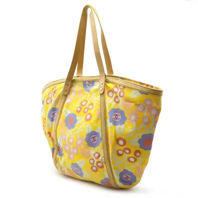 Pre-owned Chanel Multi-color Yellow Canvas Leather Shoulder Bag Tote Bag ()
