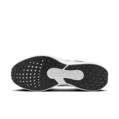Nike Extra Wide Width Winflo 11 Running Shoe