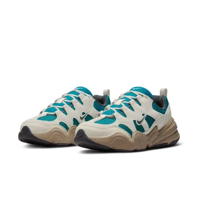 Nike Tech Hera Sneaker In Green