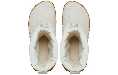 Crocs Echo Boot In White