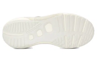 Under Armour Hovr Phantom 3 'fog Sahara' In White