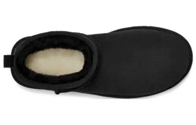 Ugg Minimalist Low-cut Ankle Boot With Textured Grip Sole In Black