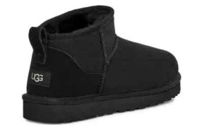 Ugg Minimalist Low-cut Ankle Boot With Textured Grip Sole In Black
