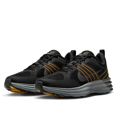 Nike Lunar Roam In Multi