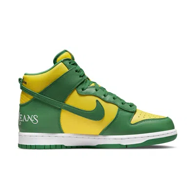 Nike X Supreme Sb Dunk High Sneakers In Green