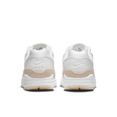 Nike (wmns)  Air Max 1 'sanddrift' In Neutral