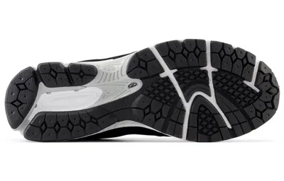 New Balance 2002rx "gore-tex" Sneakers In Black