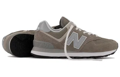 New Balance Womens 574 Logo-embossed Woven Low-top Trainers Grey White G In Grau