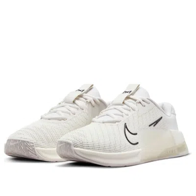 Nike (wmns)  Metcon 9 Amp 'light Bone' In Animal Print