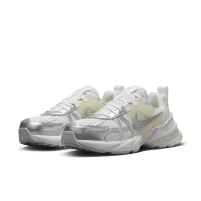 Nike V2k Run Low-top Sneakers In Silver