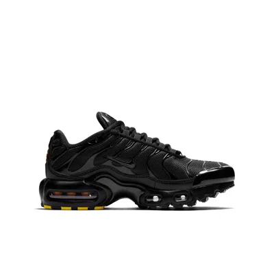 Nike Black Air Max Plus Sneakers In Black