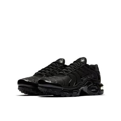 Nike Black Air Max Plus Sneakers In Black