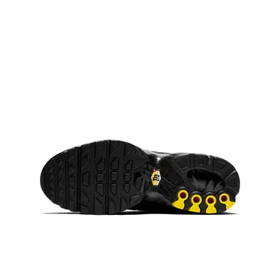 Nike Black Air Max Plus Sneakers In Black