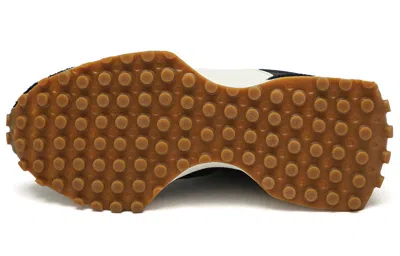 New Balance Black Low Top Sneakers With Logo Detail On The Side In Suede Unisex