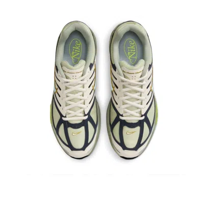 Nike Air Pegasus 2k5 Sneaker In Green