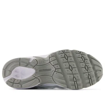 New Balance 740v2 Sneaker In White