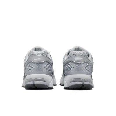Nike Zoom Vomero 5 Suede Sneakers In Light Gray And White In Grey