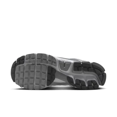 Nike Zoom Vomero 5 Suede Sneakers In Light Gray And White In Grey